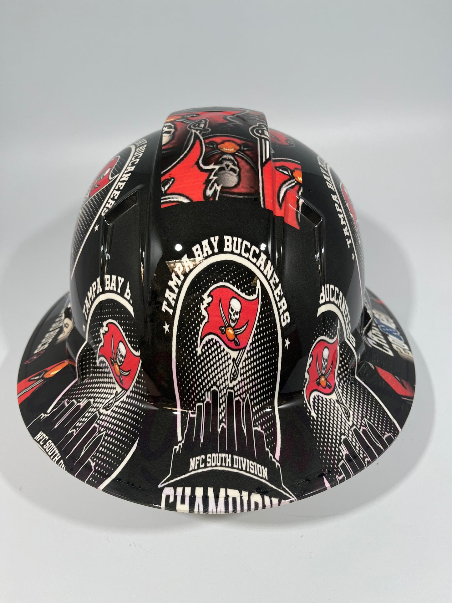 Full Brim Hard Hat Custom Hydro Dipped TAMPA BAY BUCCANEERS NFC SOUTH CHAMPS