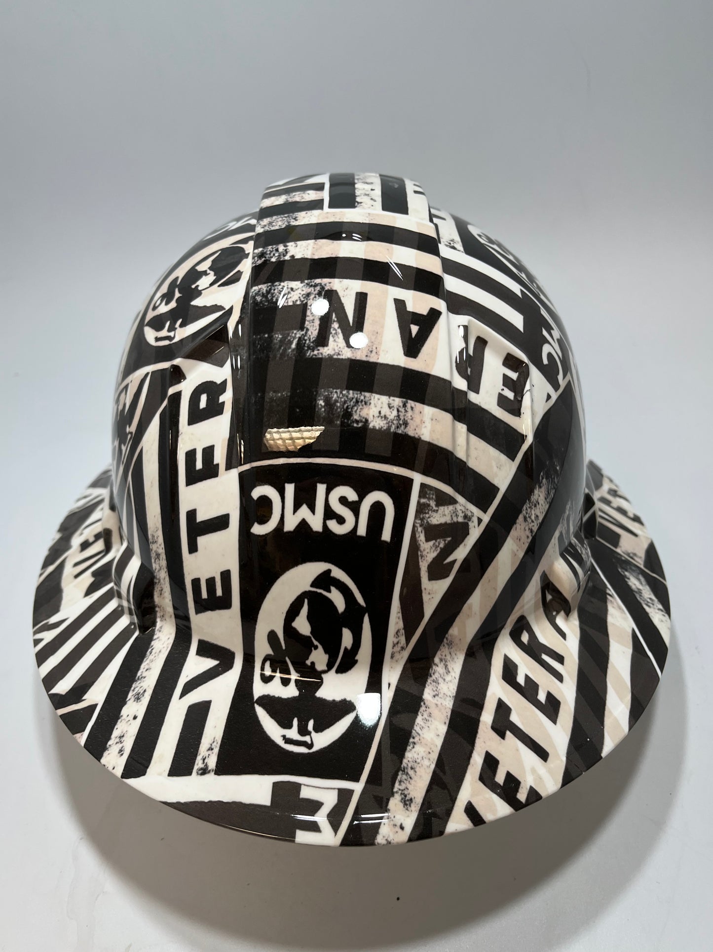 Full Brim Hard Hat Hydro Dipped USMC MARINES VETERAN