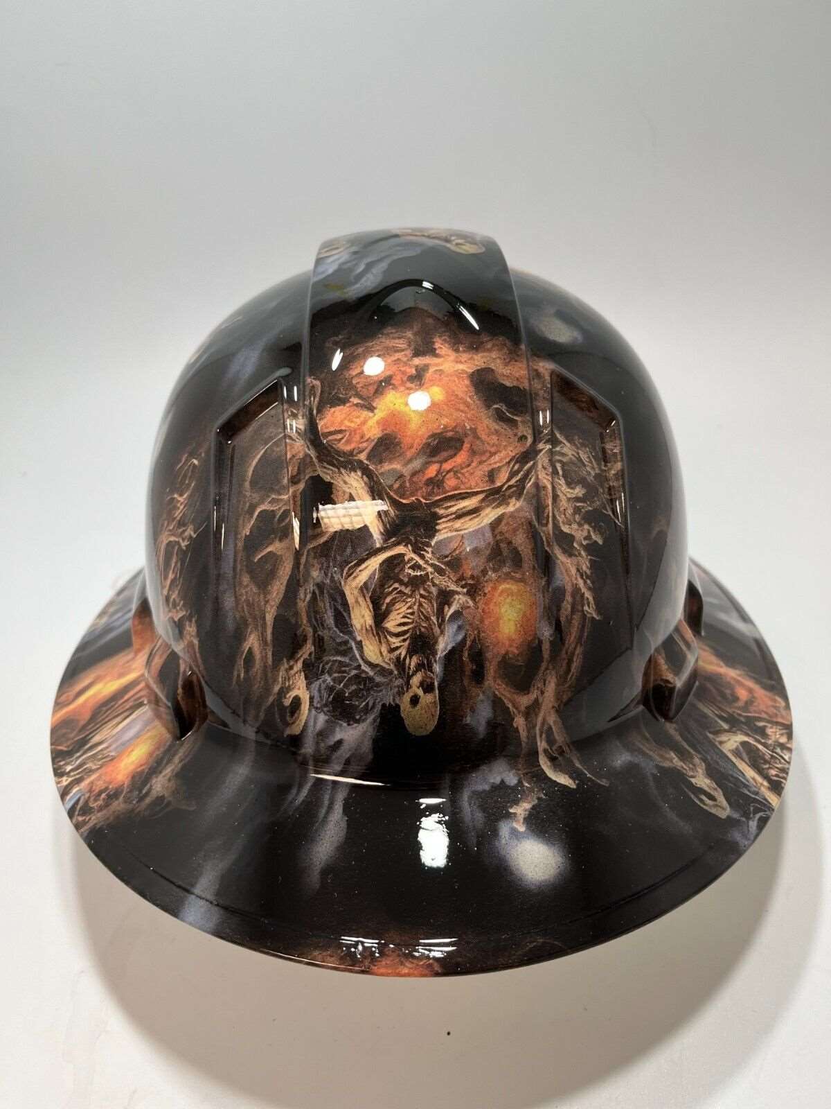 Bad ass hardhat with a hydro dipped skull design