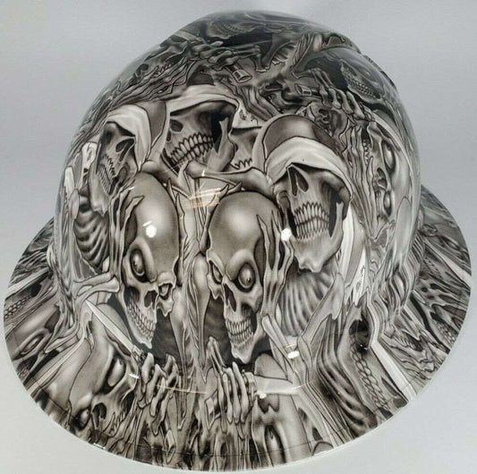 Bad ass hardhat with a hydro dipped skull design