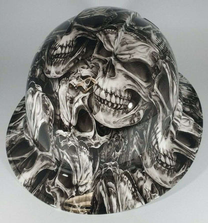 Bad ass hardhat with a hydro dipped skull design