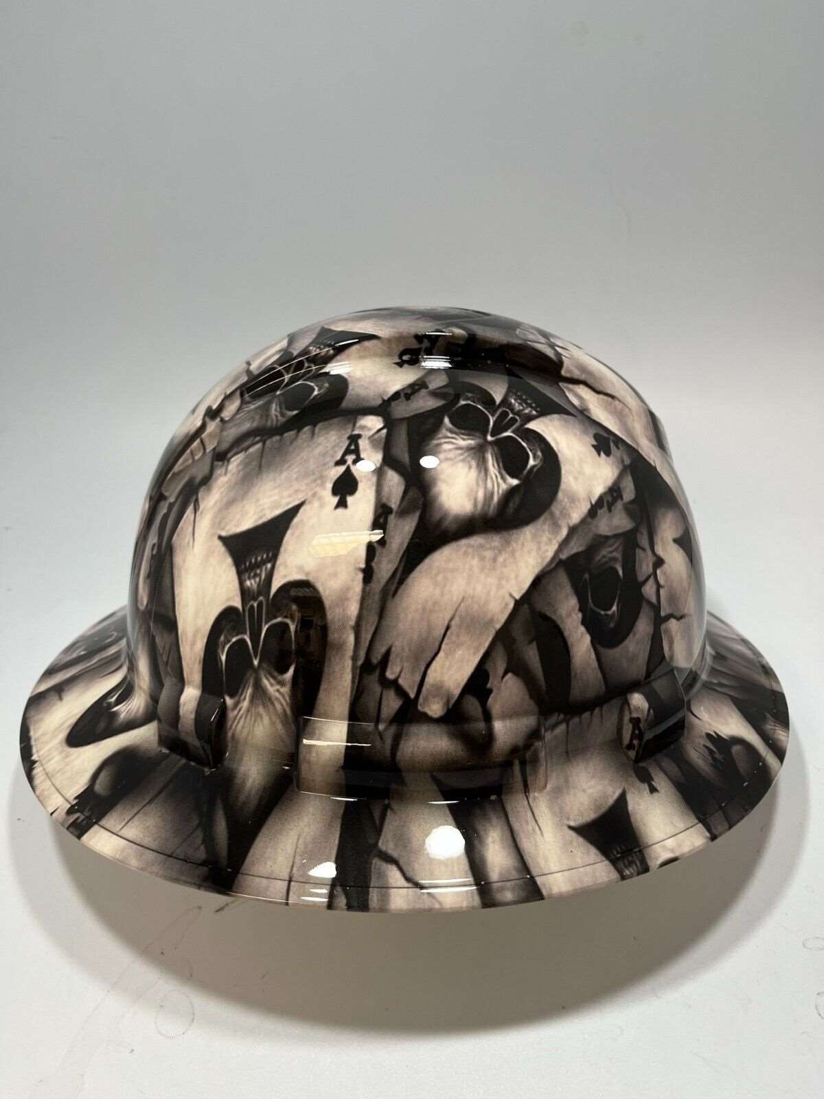 Bad ass hardhat with a hydro dipped skull design