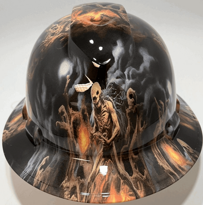 Bad ass hardhat with a hydro dipped skull design