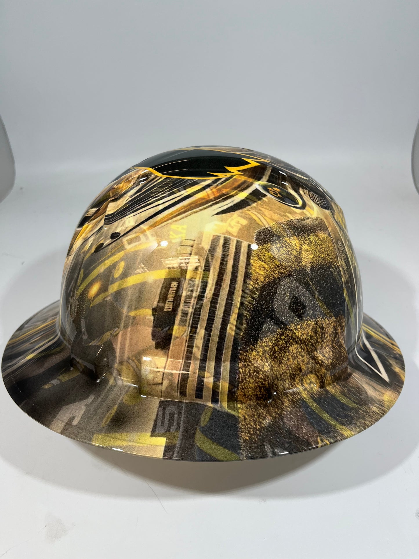 Full Brim Hard Hat Hydro Dipped IOWA HAWKEYES