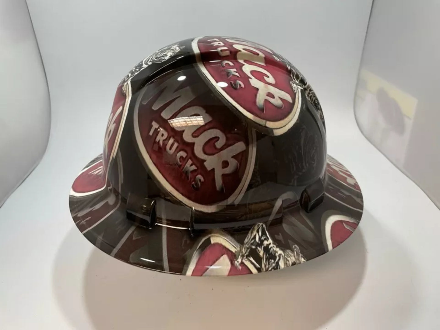 Full Brim Hard Hat Hydro Dipped Mack Truck